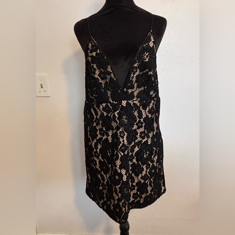 Free People Black Floral Textured Plunge Back Lace Dress Size 8 festival boho